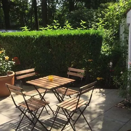 Apartman Gemutliches Ferienhauschen Im Park *