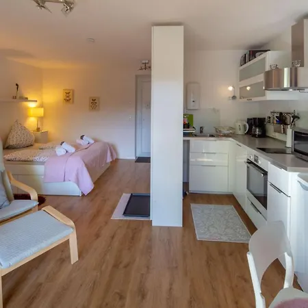 Apartman Gemutliches Ferienhauschen Im Park Bad Schwartau